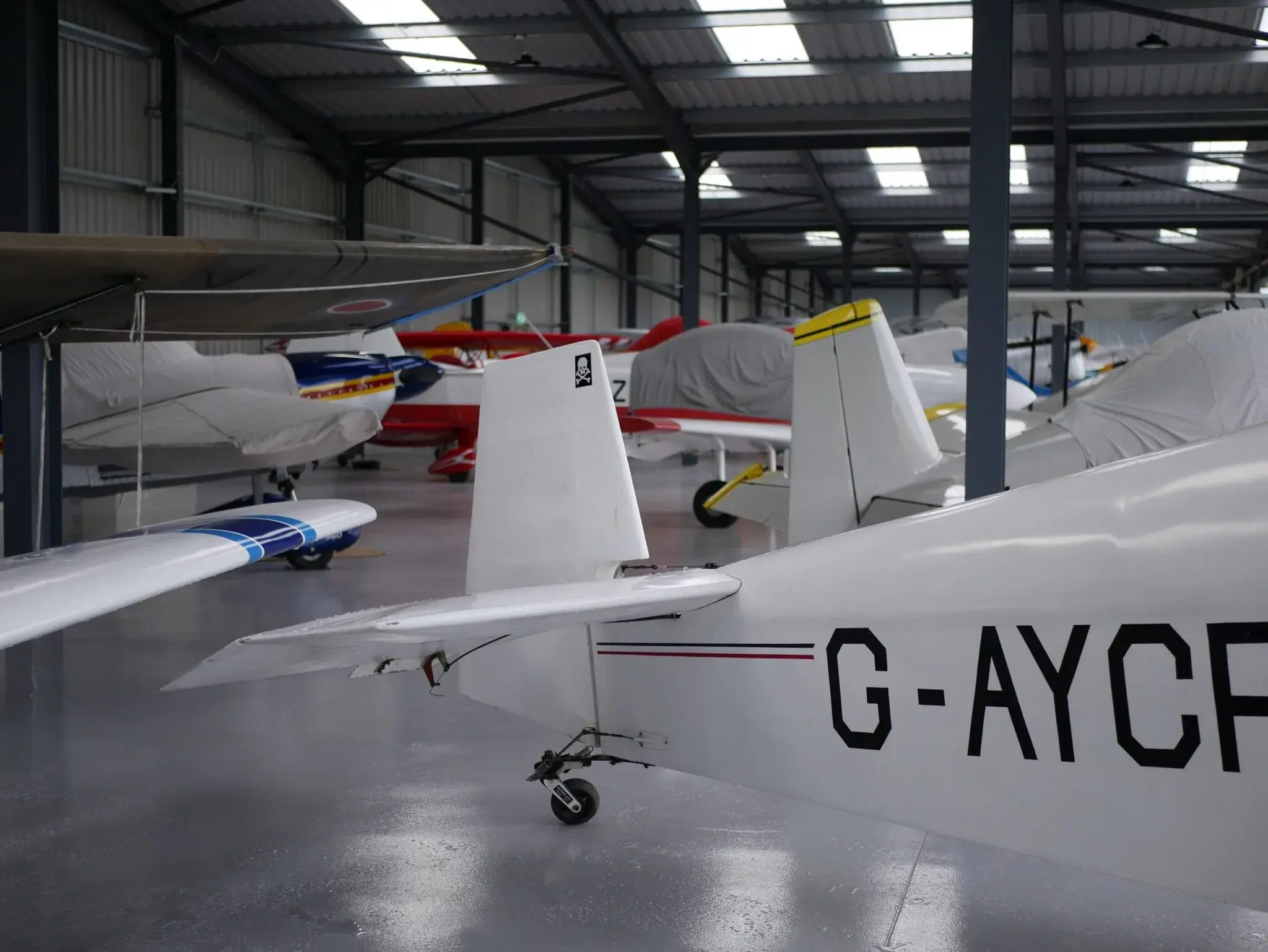 Internal-view-aircraft-hangar
